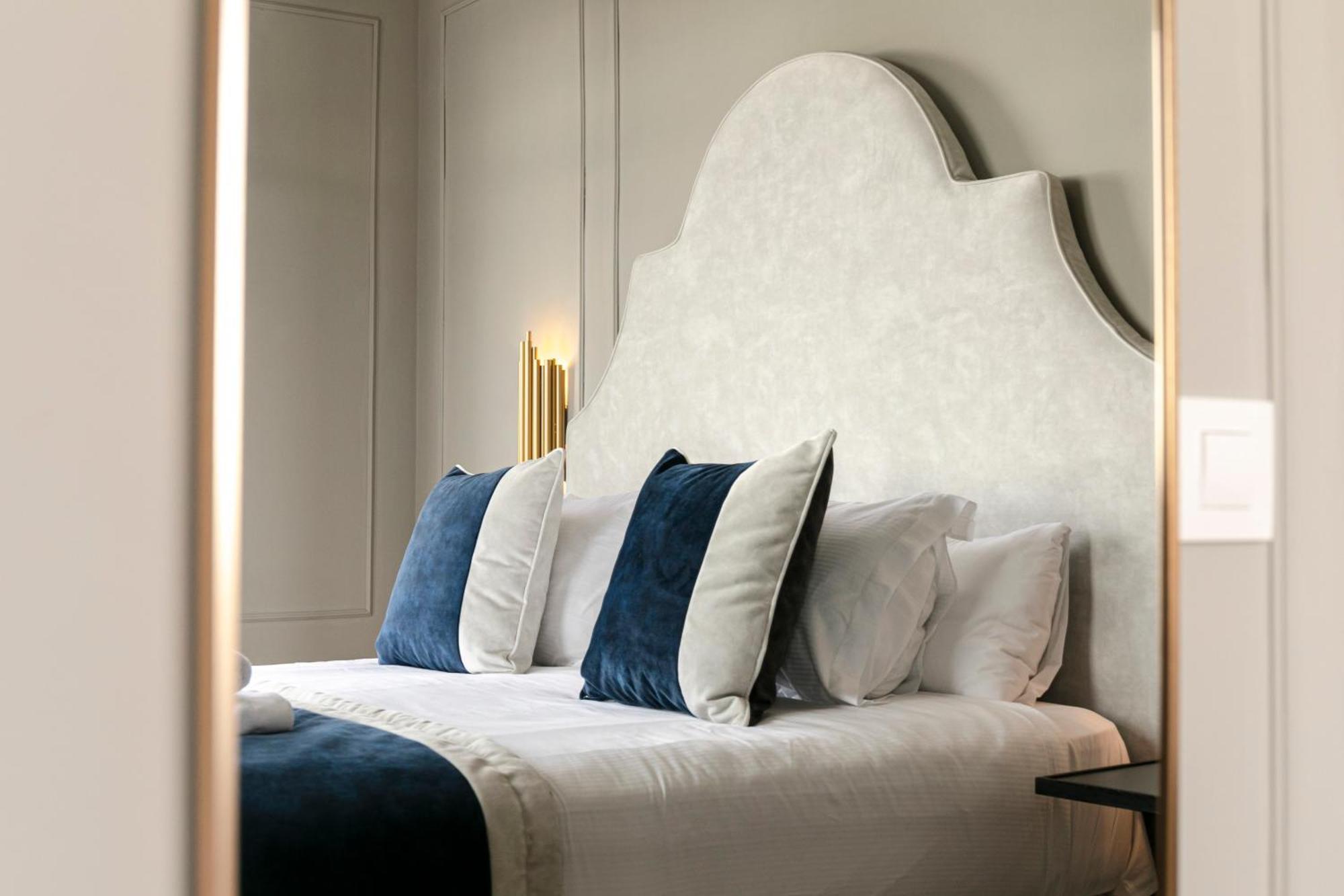 Isg Apartments The Most Exclusive Apartment In Sevillaparking Екстериор снимка