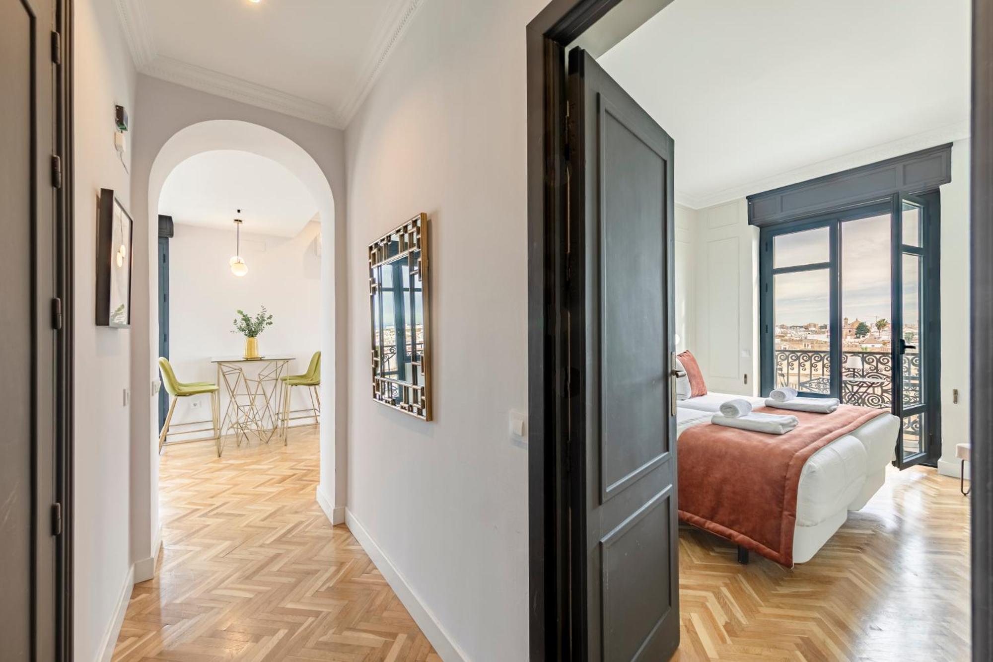 Isg Apartments The Most Exclusive Apartment In Sevillaparking Екстериор снимка