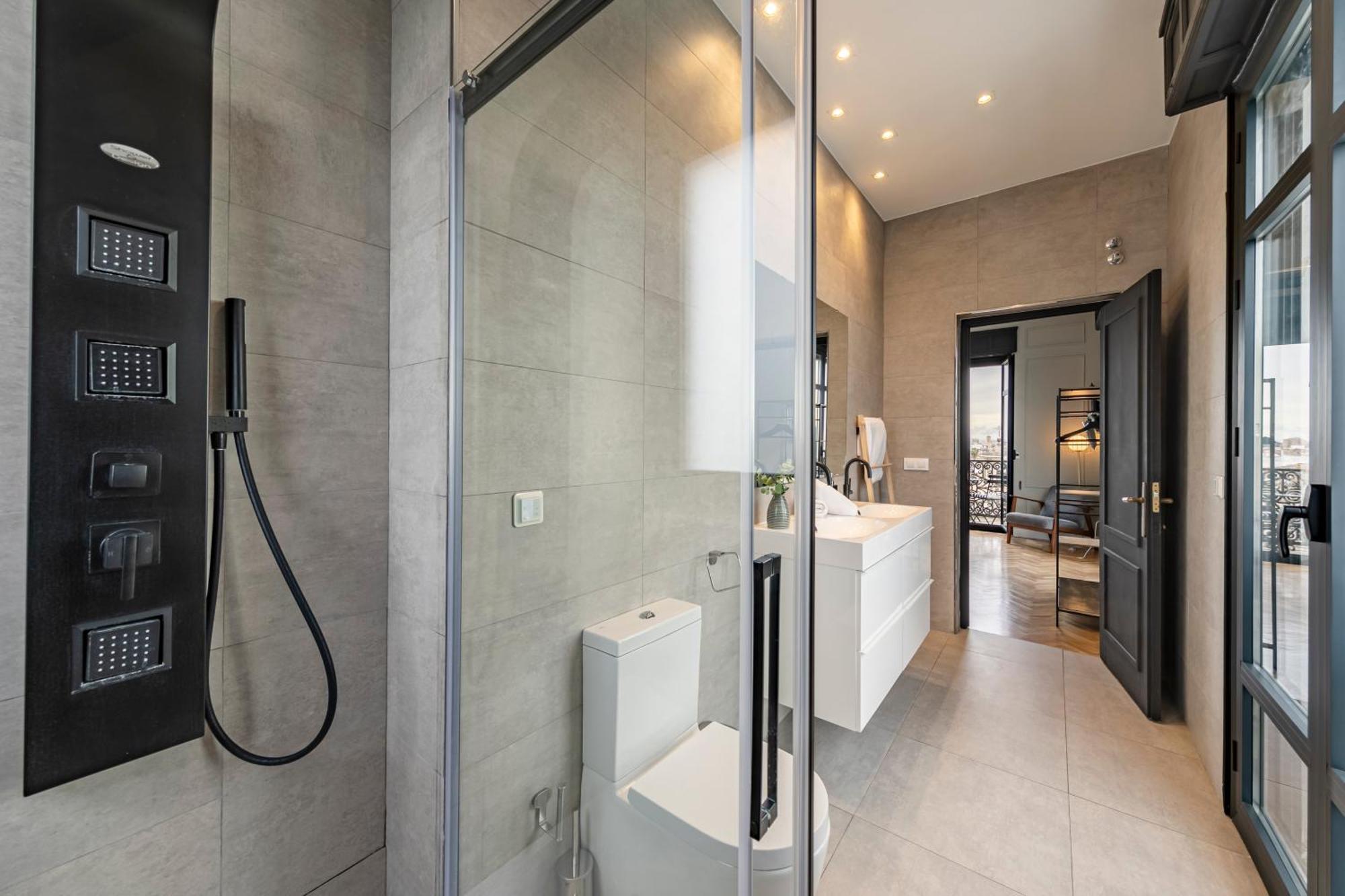 Isg Apartments The Most Exclusive Apartment In Sevillaparking Екстериор снимка