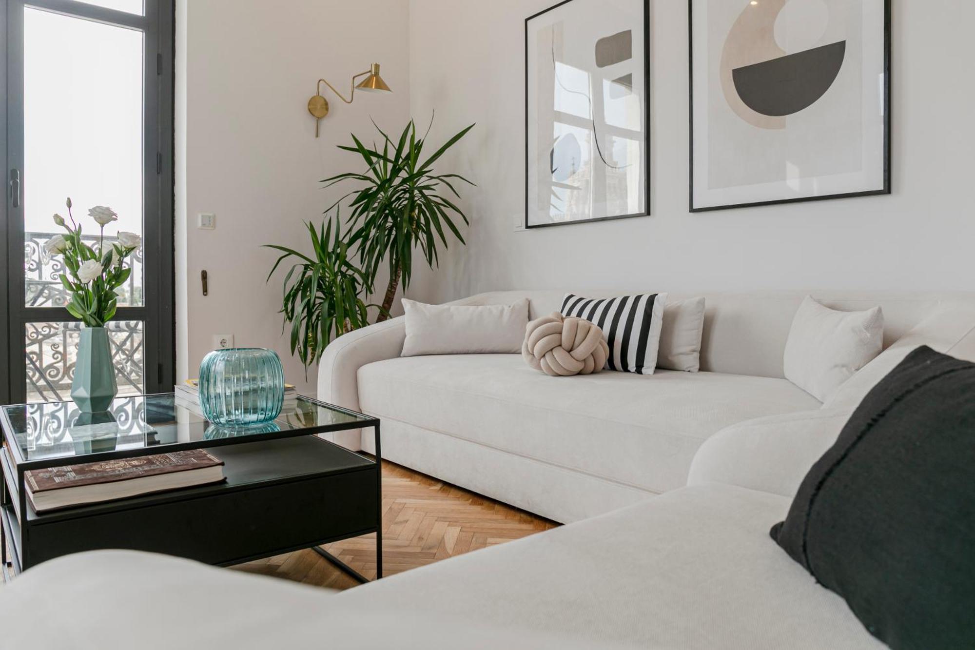 Isg Apartments The Most Exclusive Apartment In Sevillaparking Екстериор снимка