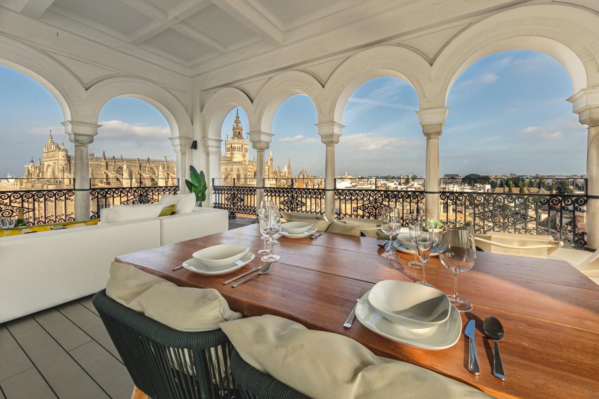 Isg Apartments The Most Exclusive Apartment In Sevillaparking Екстериор снимка